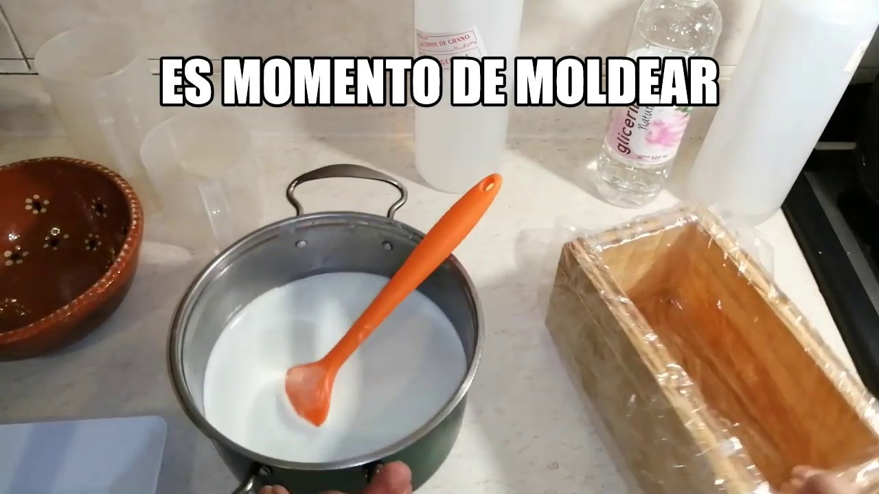 Haz tu Base de jabón de glicerina con jabón de  tocador.