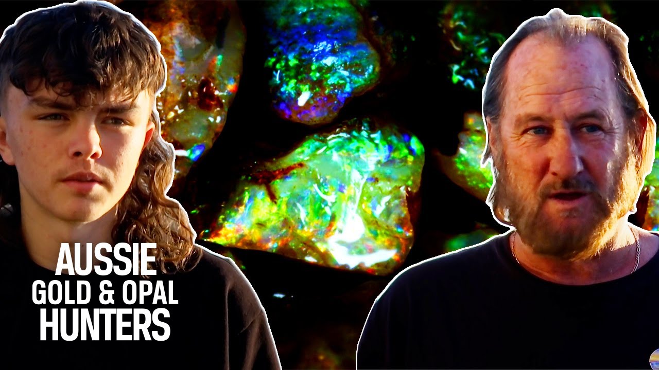 The Blacklighters Make A $50,000 Sale From Crystal & Opalized Shells | Outback Opal Hunters