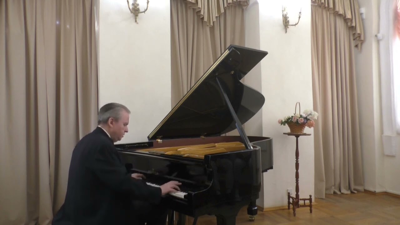 Владимир Мищук 4 этюда Ф.Шопена Концерт 23 апреля 2023 г в Концертном зале 