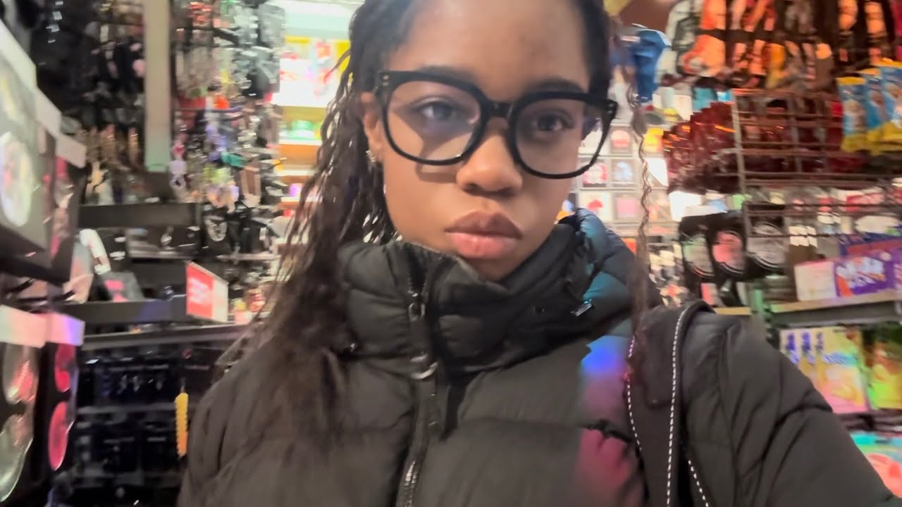 monday vlog! 🤍 lots of shopping, eating