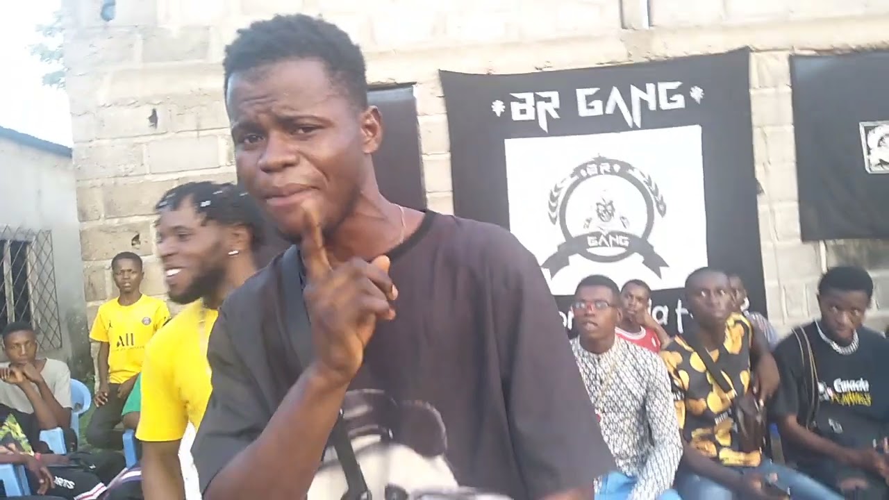 freestyle show &agrave; la base BR GANG d'owando avec OBFG