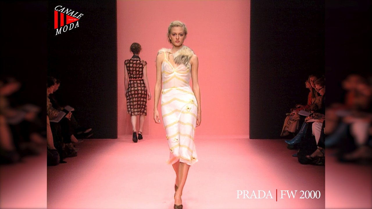 PRADA Fall Winter 2000 Paris 4K - Canale Moda