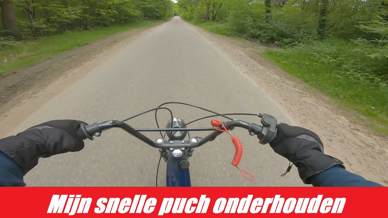 De jaarlijkse check van mijn Puch maxi