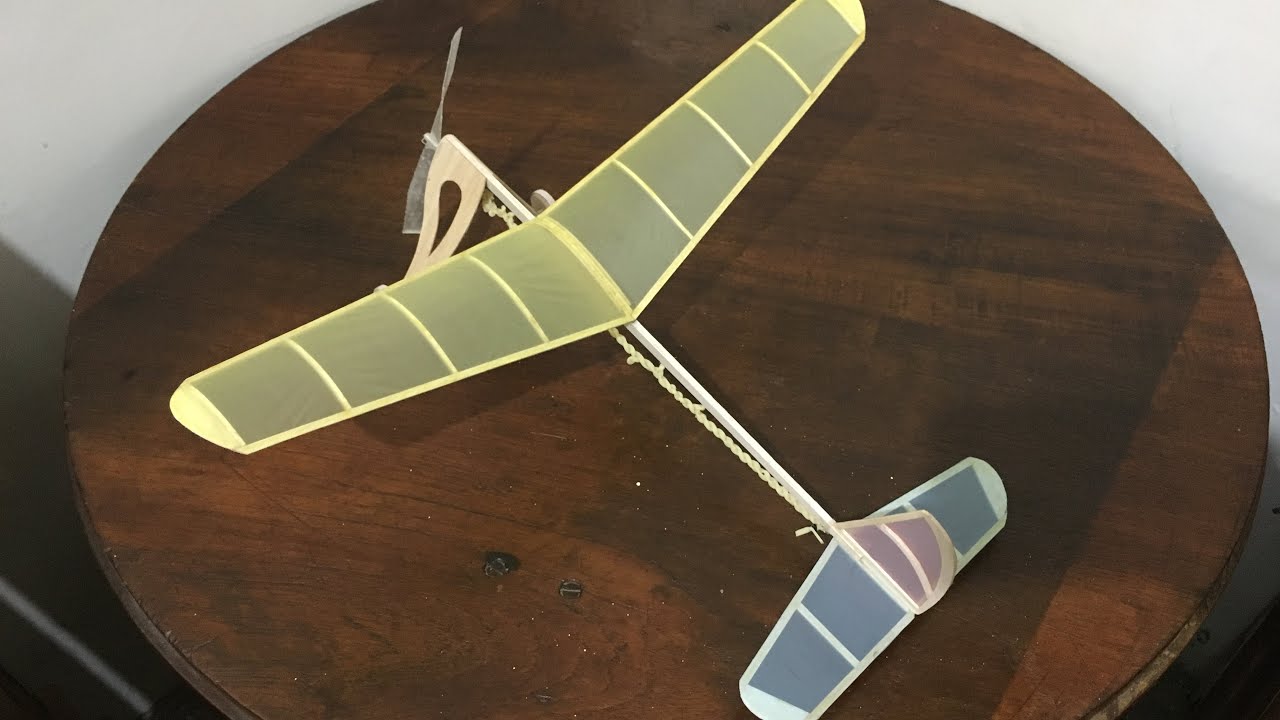 Pesawat Tenaga Karet Stick Model Phantom Flash