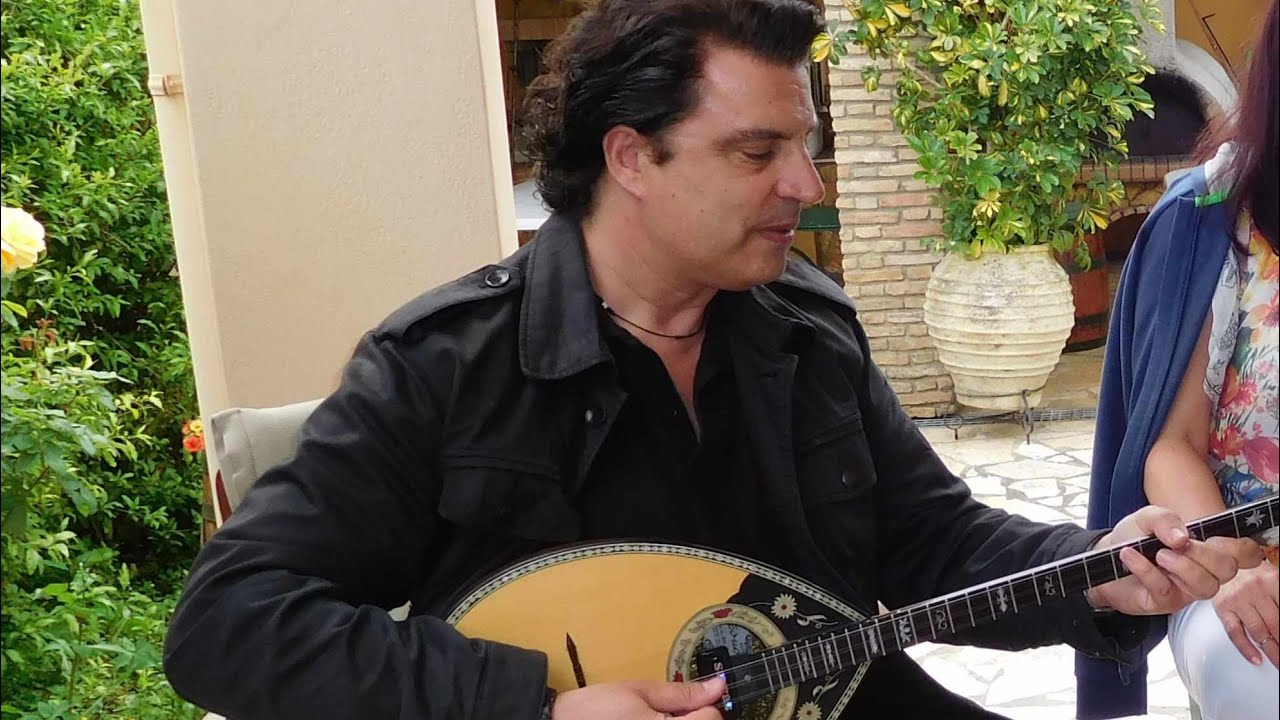 Έδιωξα κι εγώ μια γάτα- μάθημα μπουζούκι- Θοδωρής Τζινελλης- www.mybouzouki.com 