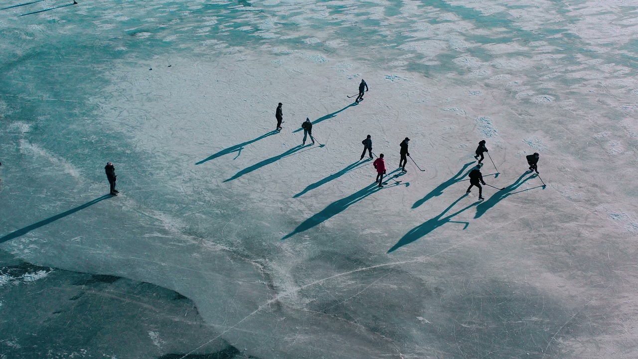Drone video - Winter, Schaatsen in Schoorl - 4K