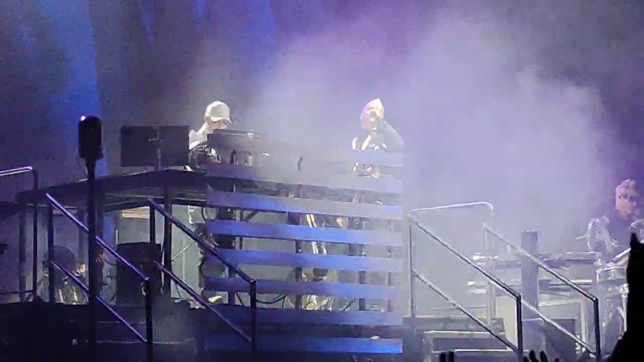 Pet Shop Boys - New York City Boy