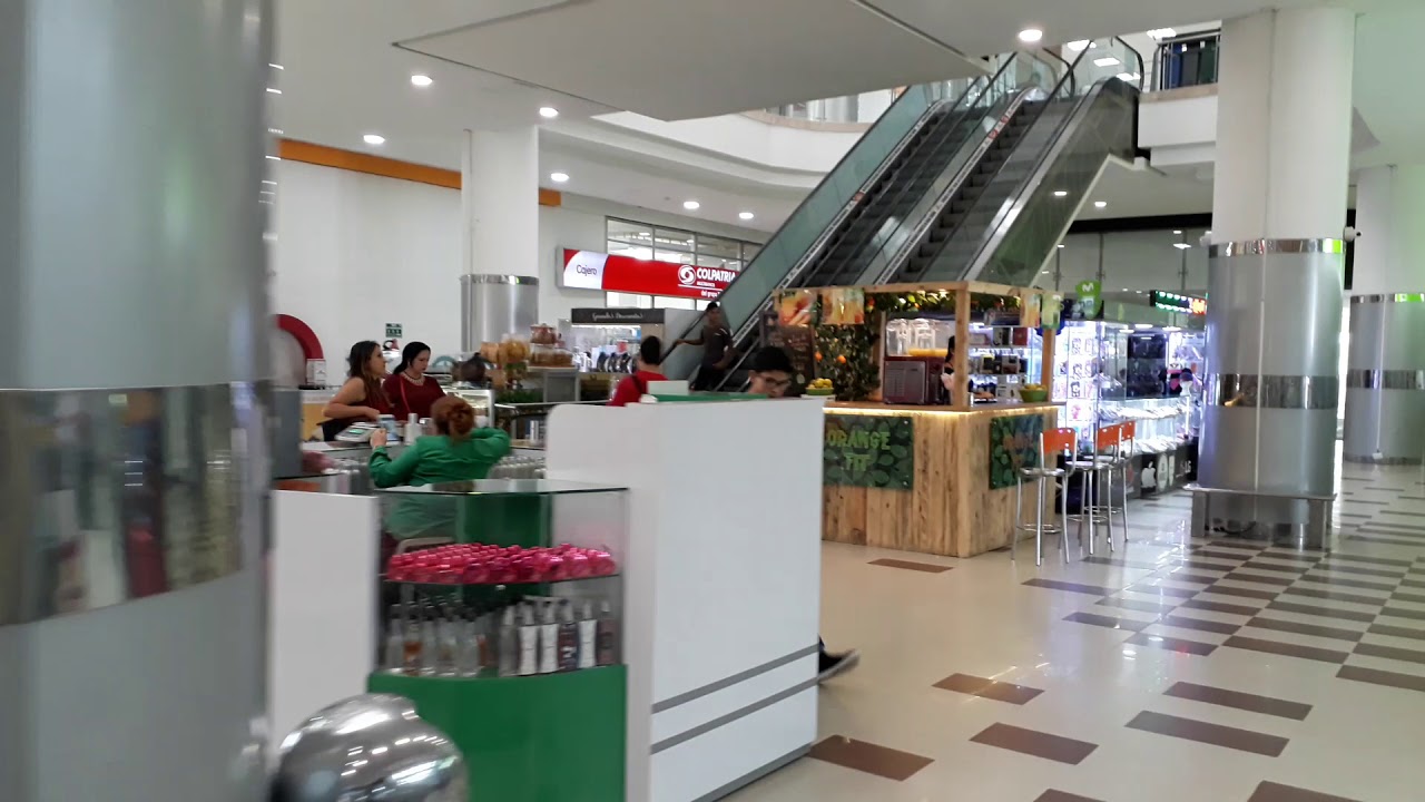 Local cc llanocentro