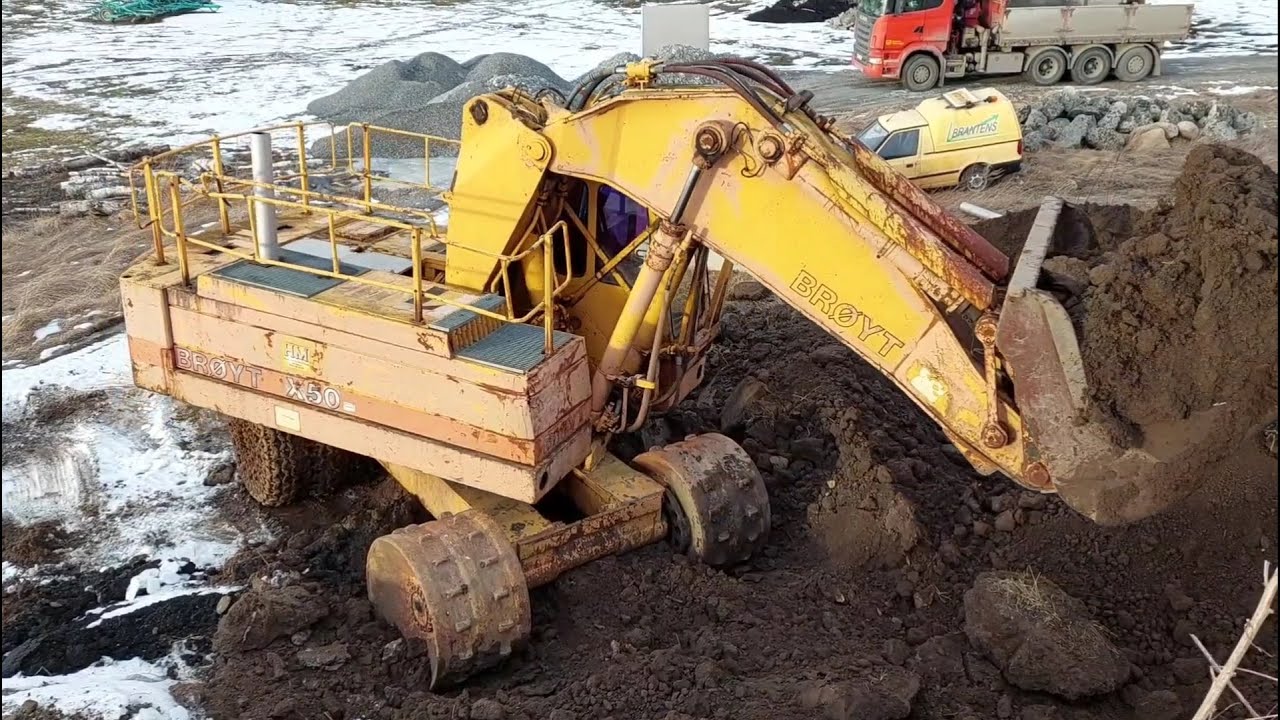 Awesome Broyt X50 Faceshovel in action
