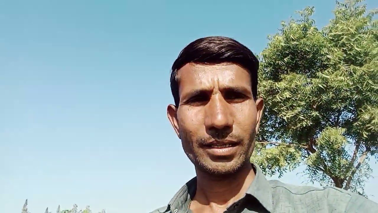 ખેતર મા ઓટો મારવા આયા
