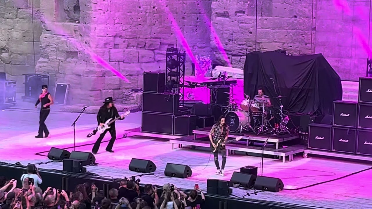 Extreme - It (‘s a monster) live at Theatre Antique d’Orange, 7/29/25