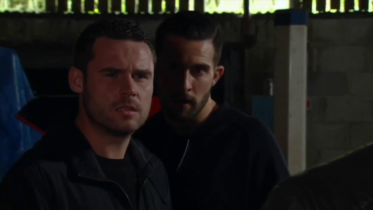 Robert & Aaron - 'Love at first sight'