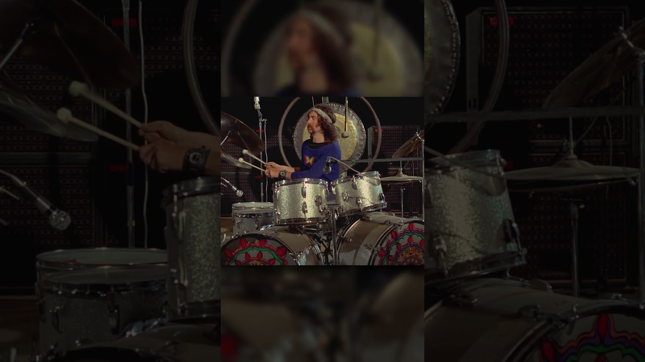 PINK FLOYD『ONE OF THESE DAYS (INTRO) 』from LIVE AT PONPEII 1971