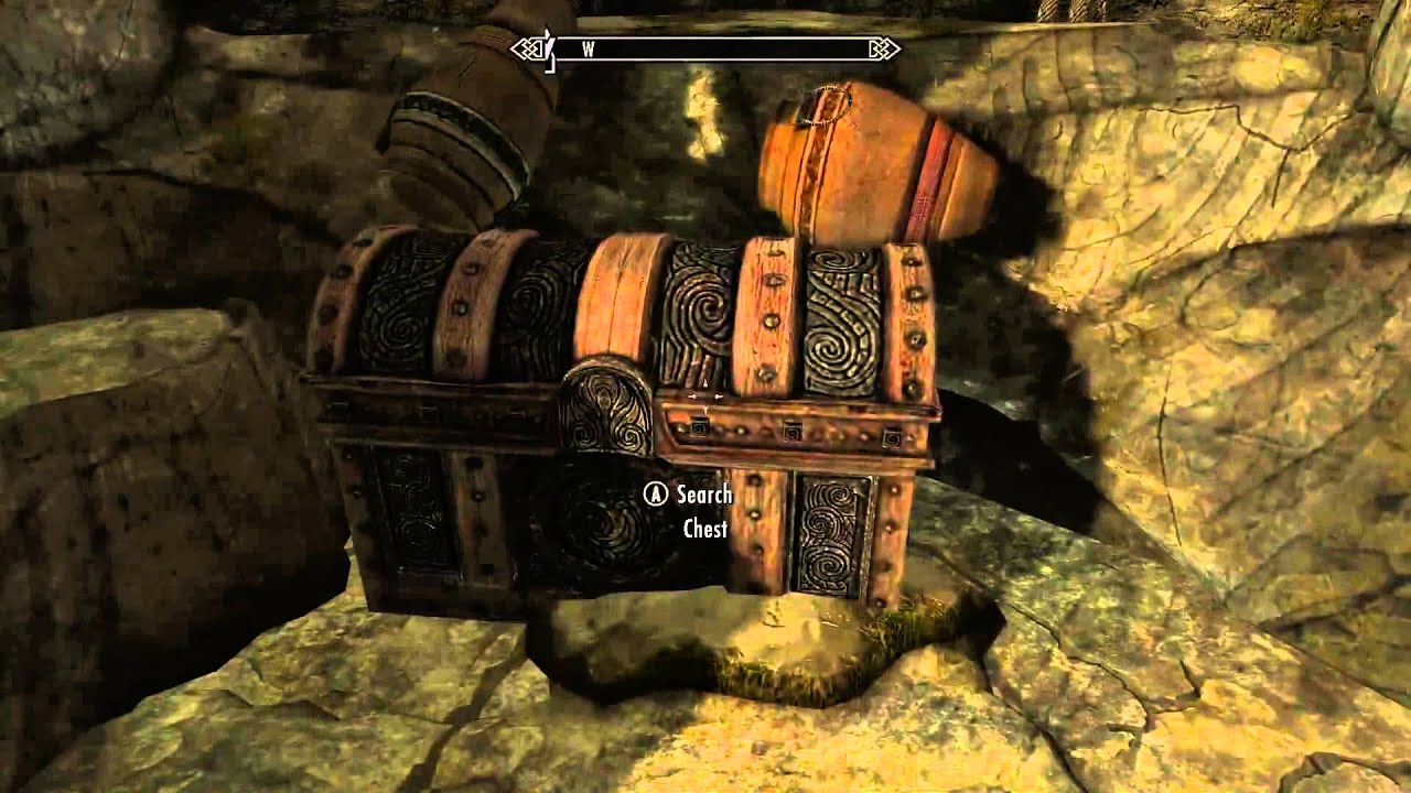 Dustman's Crypt treasure chest - Skyrim