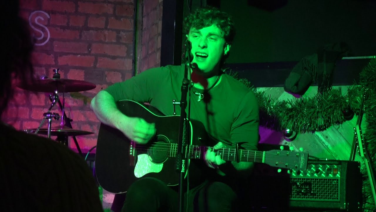 Kyle Parsons - Into the Storm (live at Drummonds, Worcester - 21st December 20)