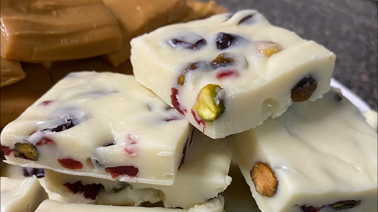 Rum And Raisins And Cranberries With Pistachios Fudge/ Fudge