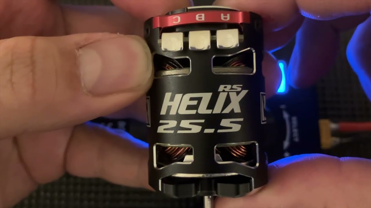 Анализатор двигателя Fantom Helix RS 25.5T и тест Гаусса ротора