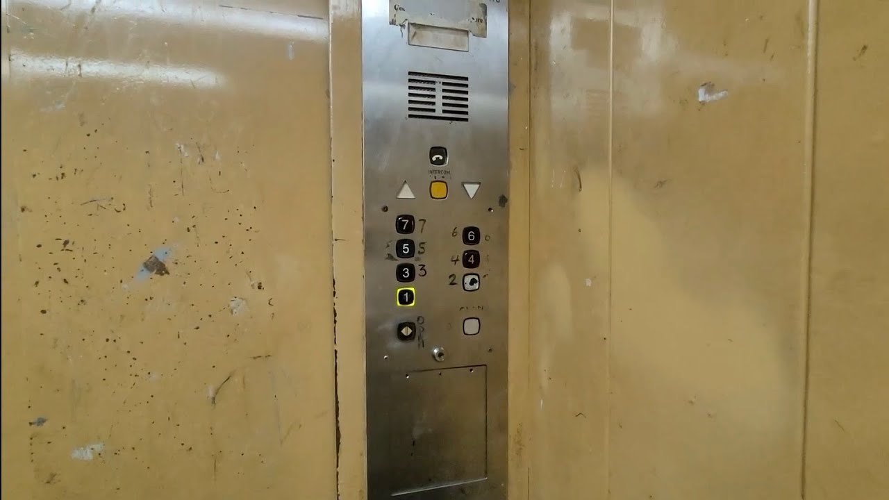 Kone lifts - Mactaggart Building