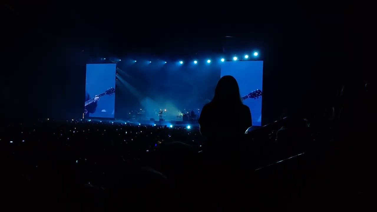 Lewis Capaldi - Pointless (new rendition) // Live from Sheffield 7th of September 2025