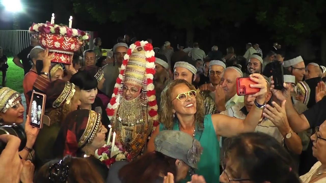 ברכה כהן עורכת זאפה לבני ורותי מעודה בפסטיבל תימני ים תיכוני עם ענבל הפקות שמואל כהן אוגוסט 2023