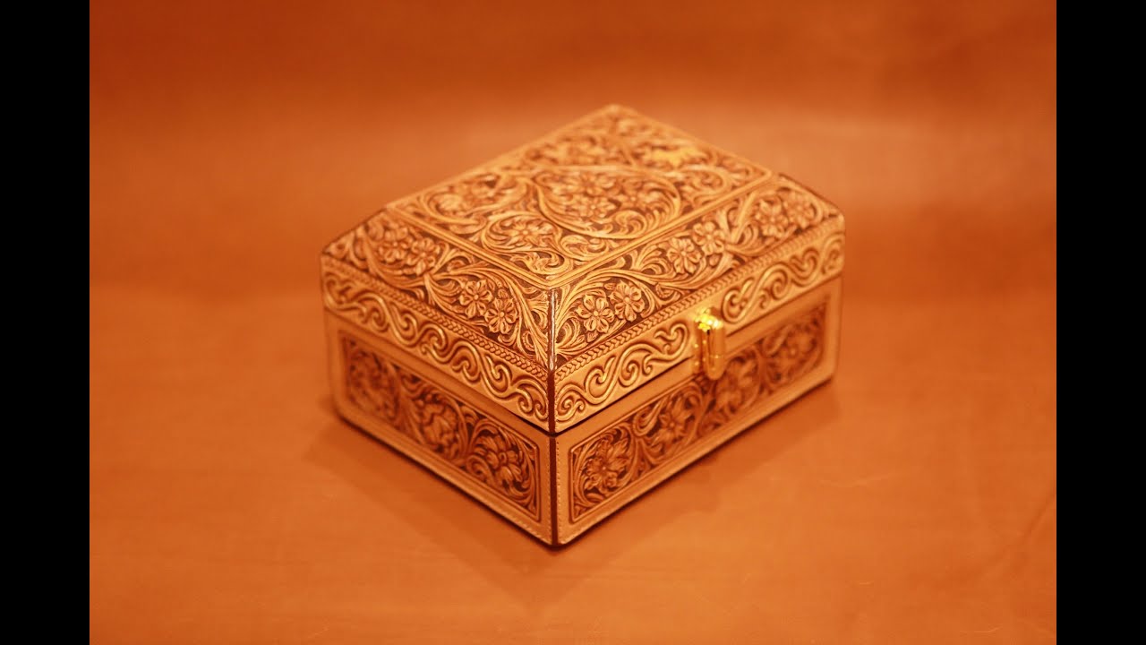 How It's Made -- Carved Leather Box by Bloom Leatherworks -- Sheridan Style Floral Carving 20220303