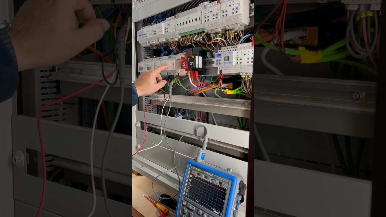 Analizamos 🧐 el bus de campo DALI en 👉 esta instalación 🪛 con #domotica #knx ‼️ 🔝