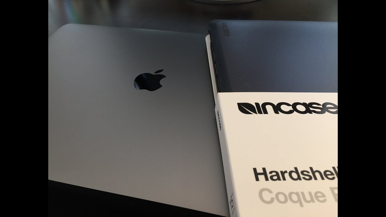 Incase Dots Hardshell Case for 2017 Macbook Pro 15