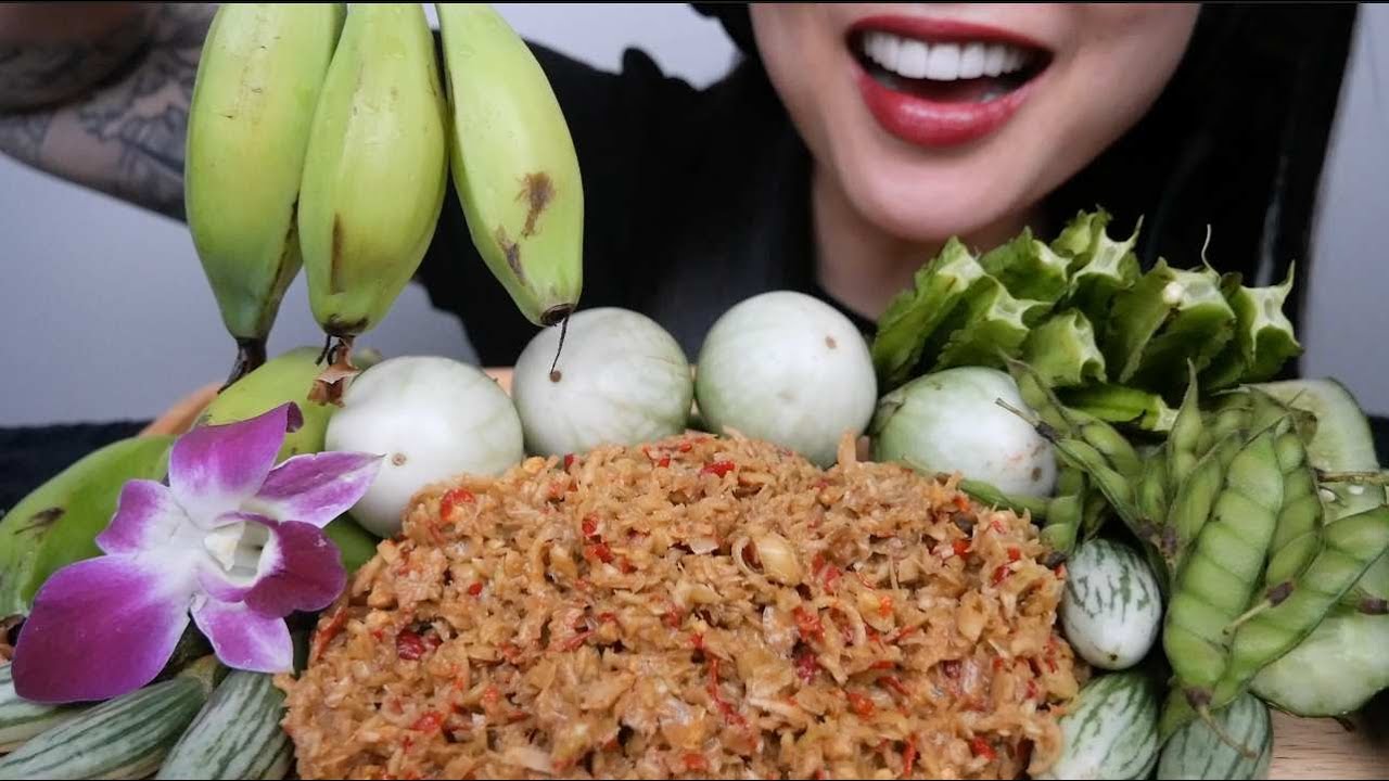 Что-то, чего я никогда раньше не ел (тест на вкус) ASMR Звуки еды Легкий шёпот | SAS-ASMR