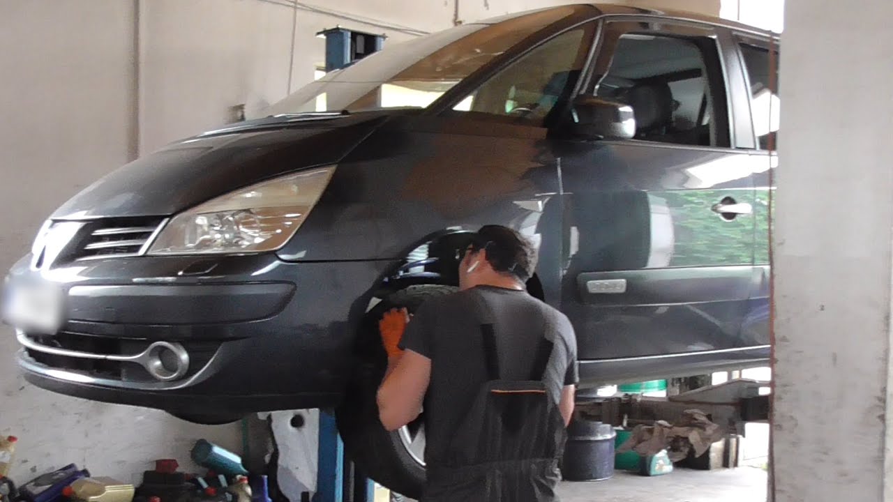 Renault Espace IV | Front Spring in contact with body at high steering angle