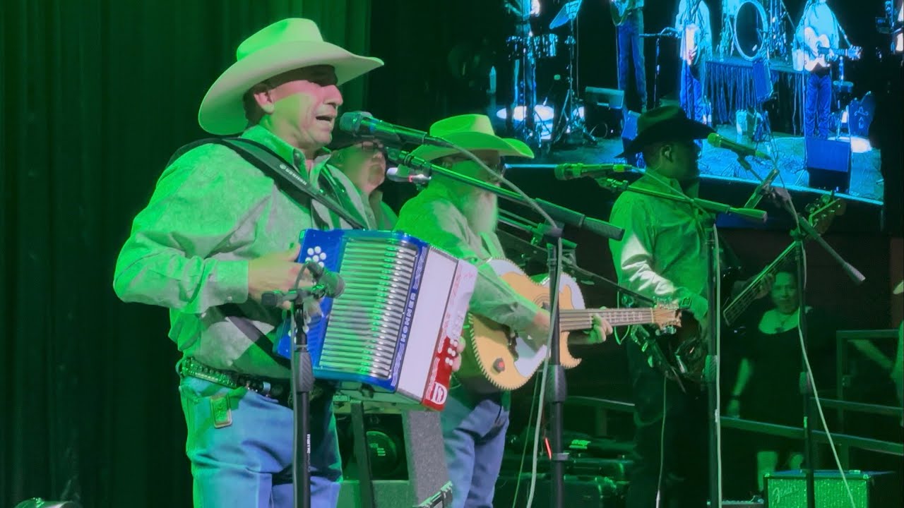 David Farias Live in Eagle Pass Texas