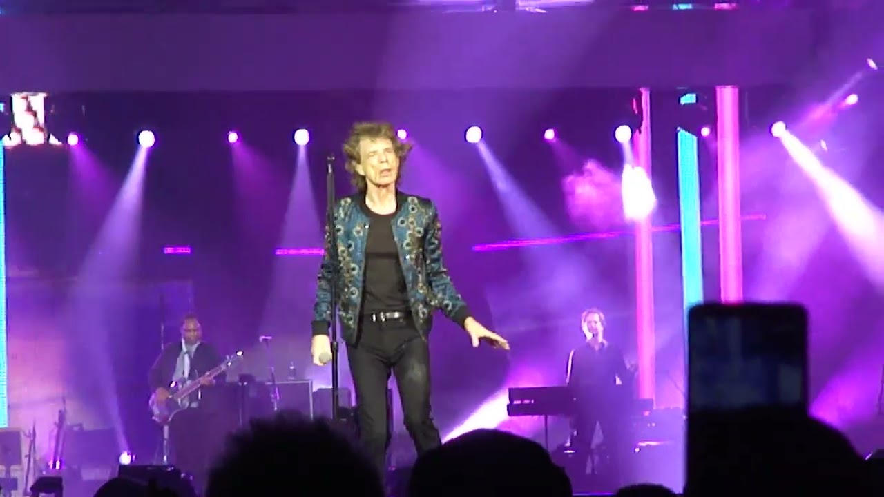 THE ROLLING STONES AT MET LIFE STADIUM NJ 2019, MISS YOU