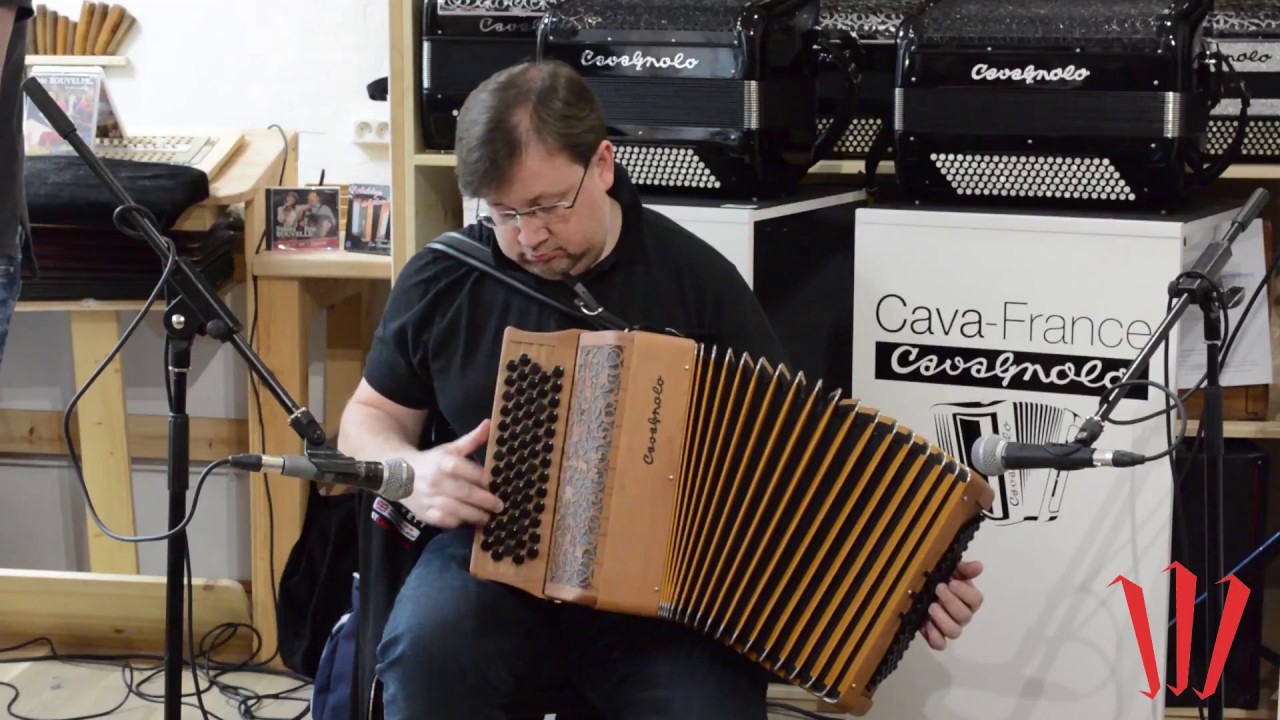 accordeon Cavgnolo Seven en  bois massif