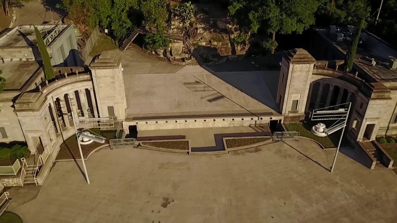 Sunken Garden Theater