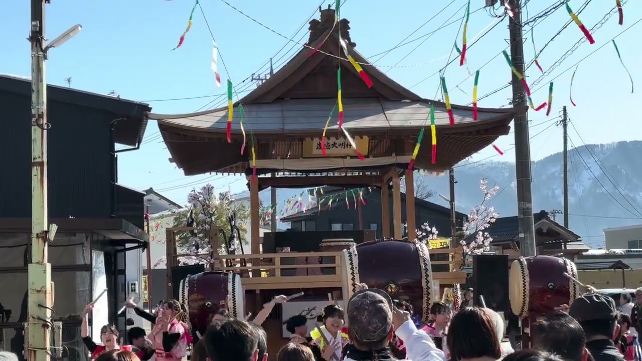 勝山市左義長祭り、勝山高校が演舞