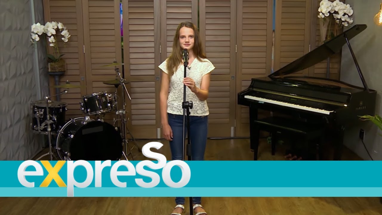Amira Willighagen performs 