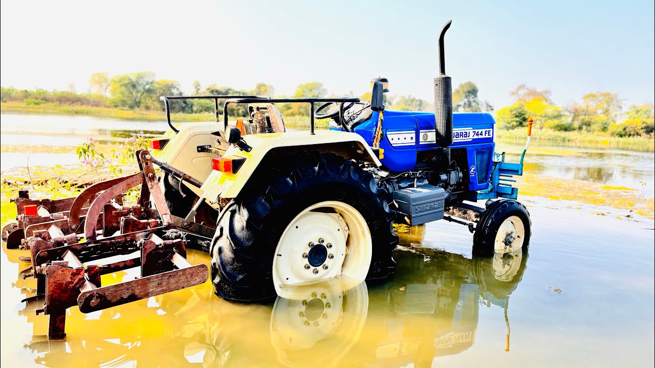 TRACTOR WASHING IN RIVER 🚜❤️‍🩹||SWARAJ 744 FE