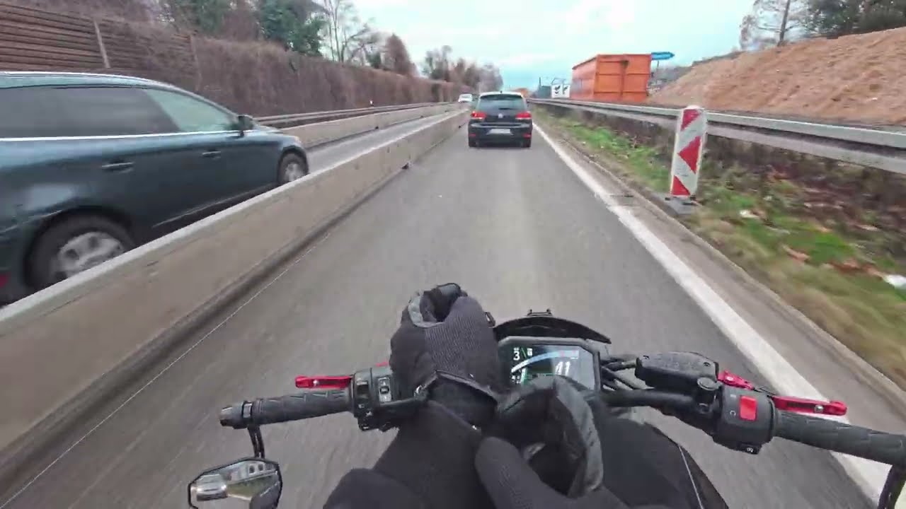 Die Z zum Service fahren