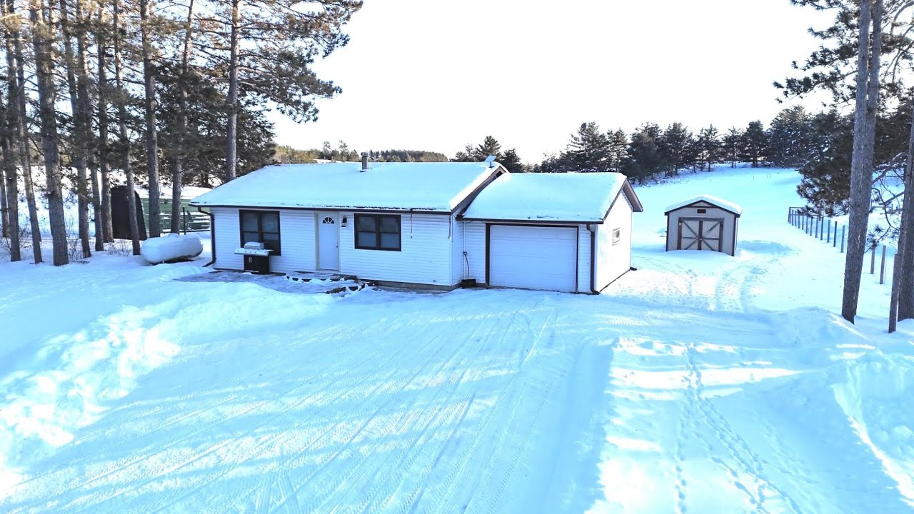 9235 Fernwood Rd Harshaw WI $200,000