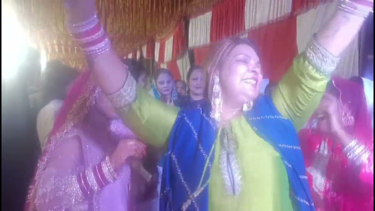 Ham Gaye Sunny ke reception mein
