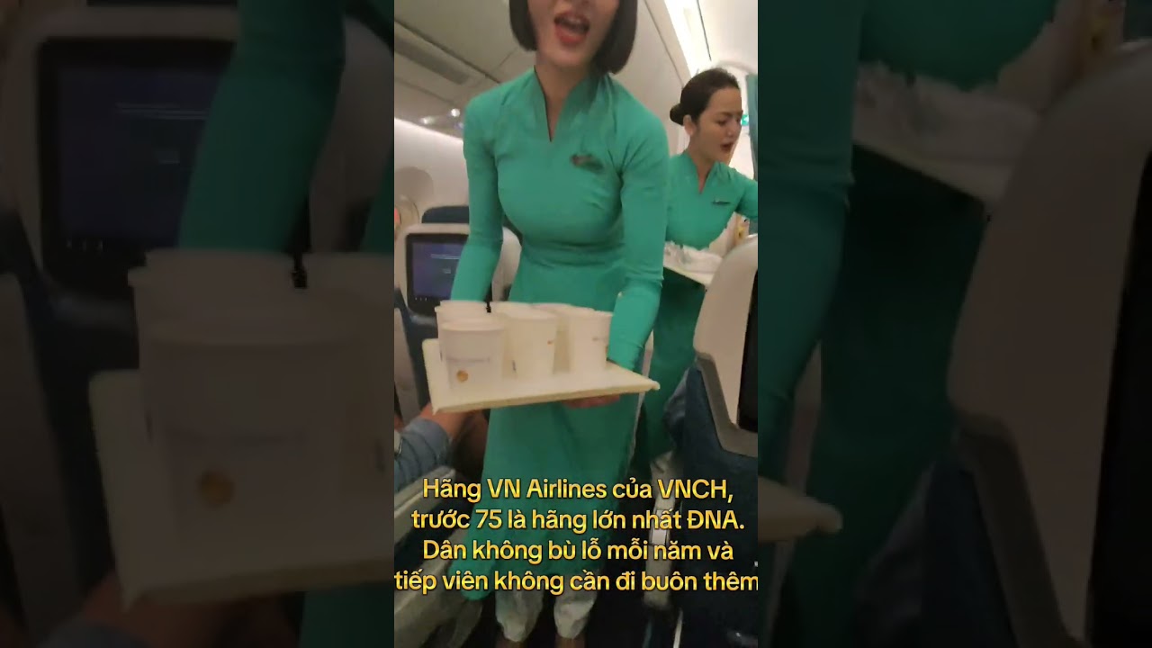 Tiếp vi&ecirc;n lo chu đ&aacute;o cho TMQ về tới nh&agrave;. C&aacute;c e cũng khổ lắm v&igrave; l&agrave;m th&ecirc;m nhiều việc mới đủ nu&ocirc;i th&acirc;n.