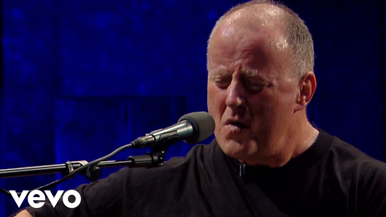 Christy Moore - Quiet Desperation (Official Live Video)