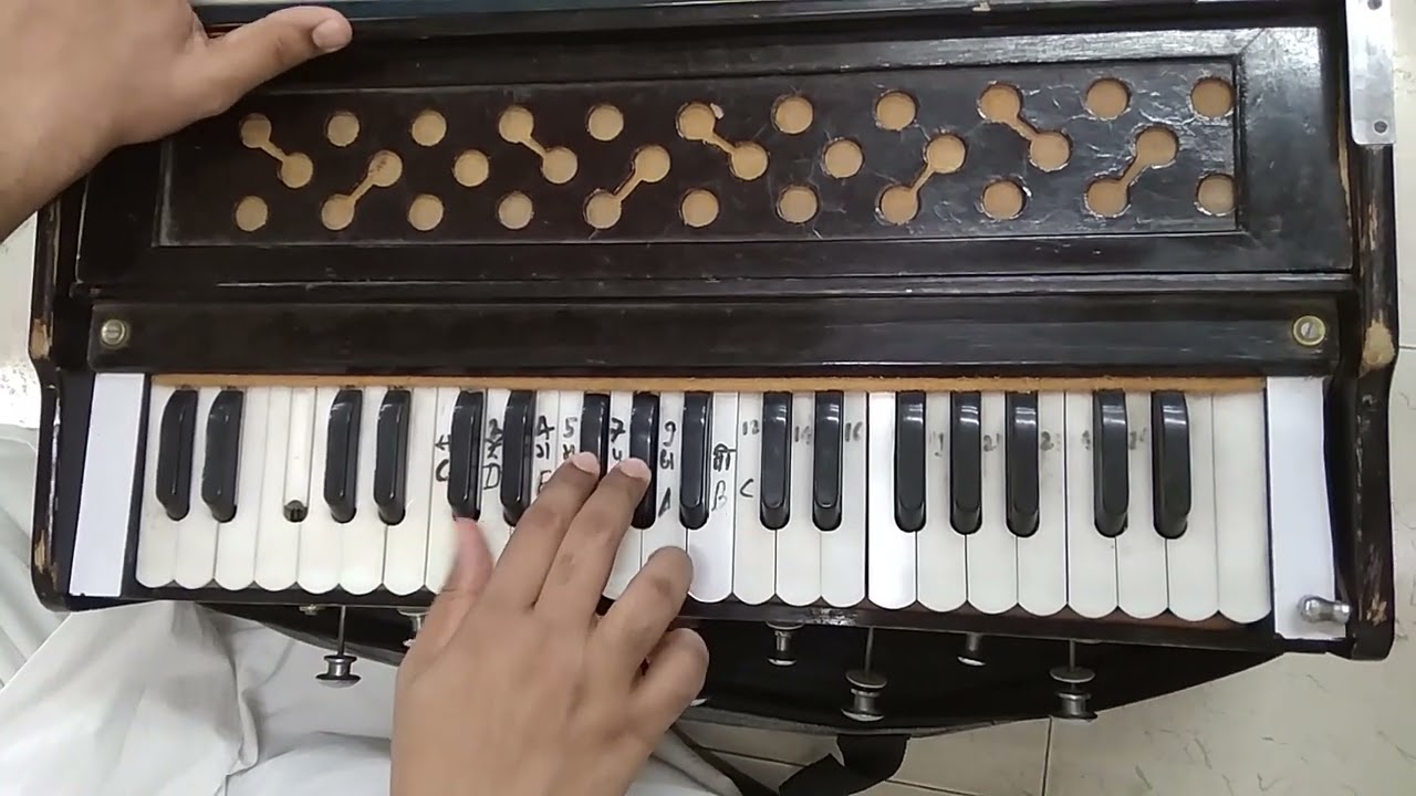 H.G. Madhava prabhu's melody no.19 (Harmonium lesson)