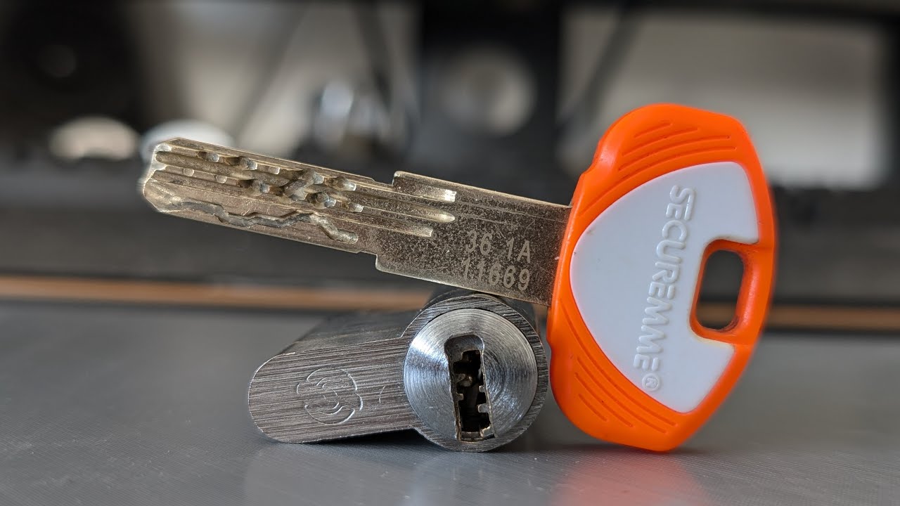 Securemme K64 EVO picked and gutted