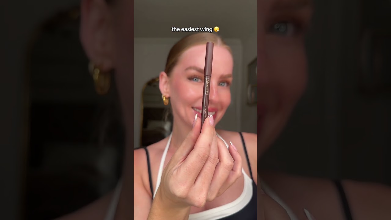 An easy lift to your eyes ❤️ Cosmetics 