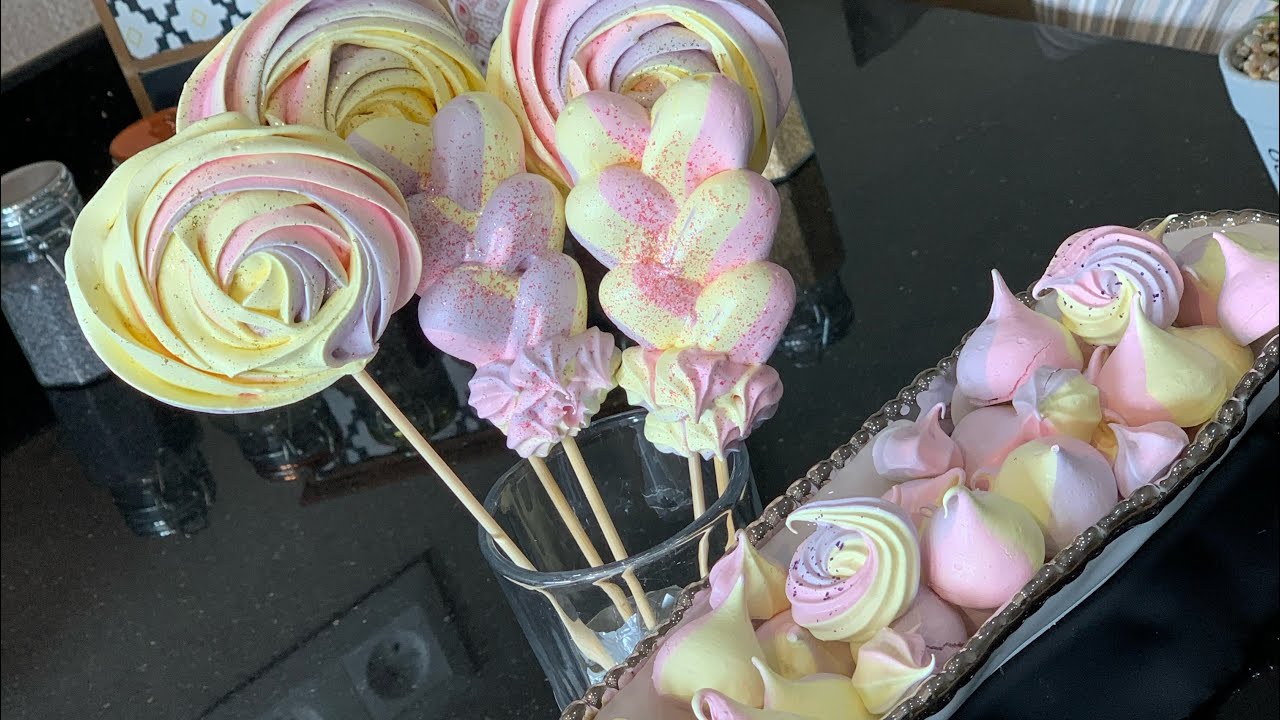 Sucettes meringue suisse سلسلة الكيك ديزاين: اسهل مورانغ ملونة