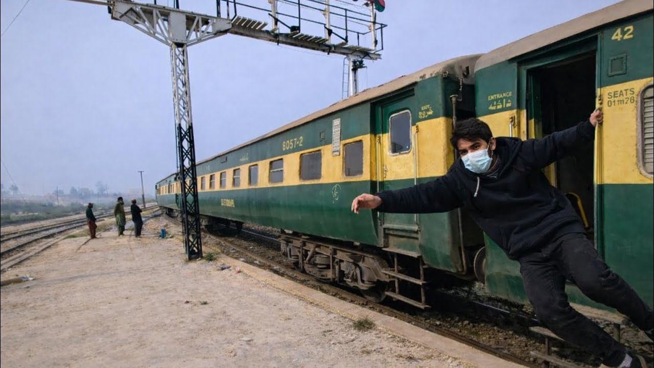 Awam Express Pakistan Train Speed | Train | Pakistan Railway 