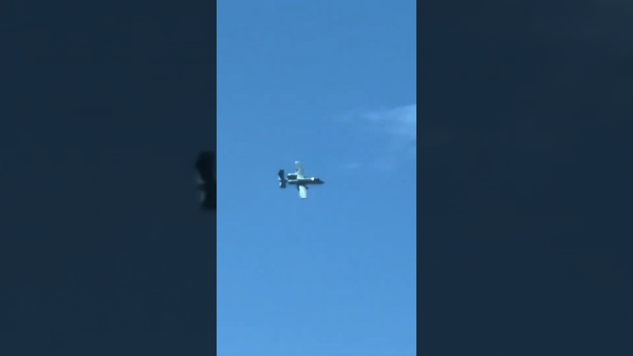 A-10 OVERHEAD BREAK #a10 #a10warthog #militaryaviation