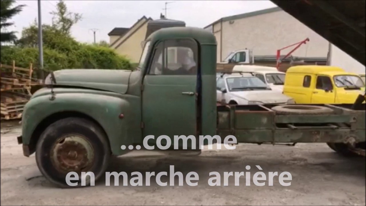 Citroen U55 chez Melun Retro Passion