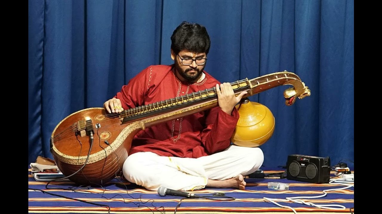 Garuda Gamana in Raaga Naagaswarali
