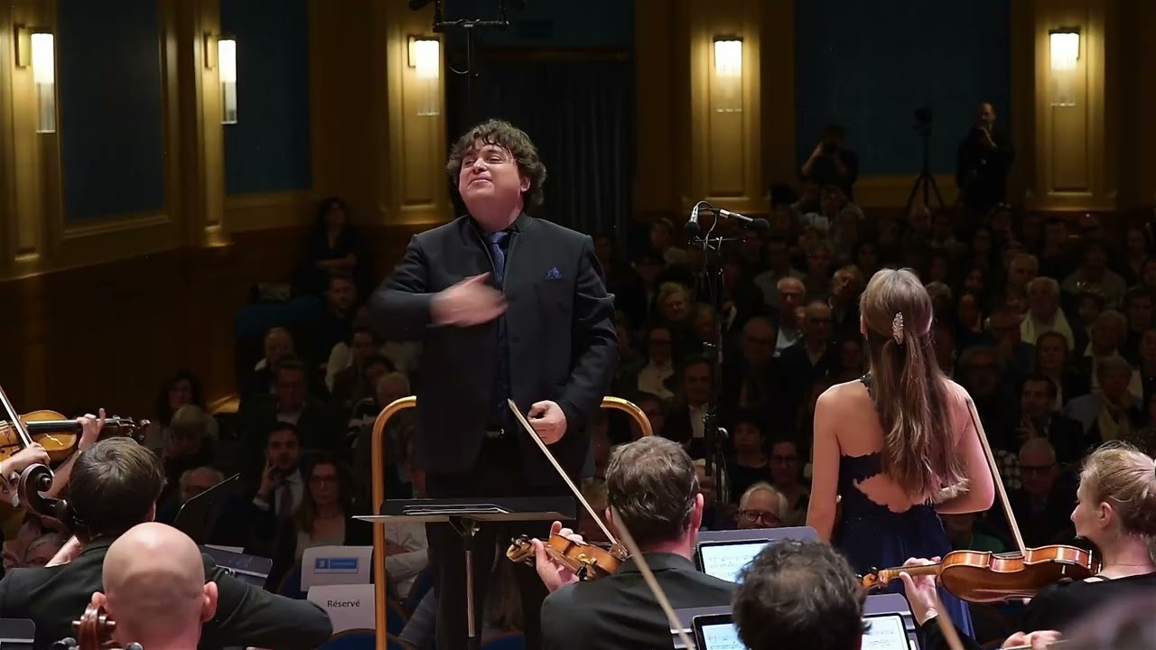 Tchaikovsky Concerto op.35 Anna Agafia-Violin, Ensemble symphonique de Genève.S.Ostrovsky 